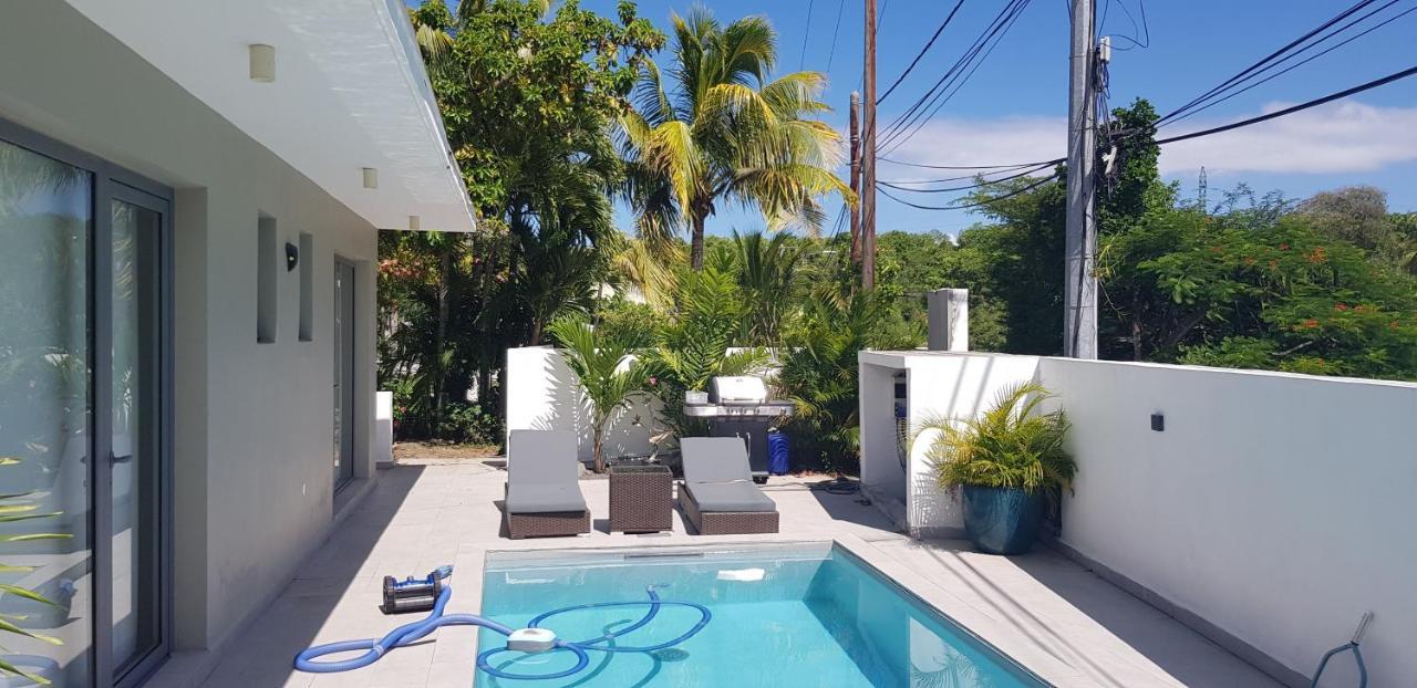 Palm Villas แซนต์-อาน ภายนอก รูปภาพ